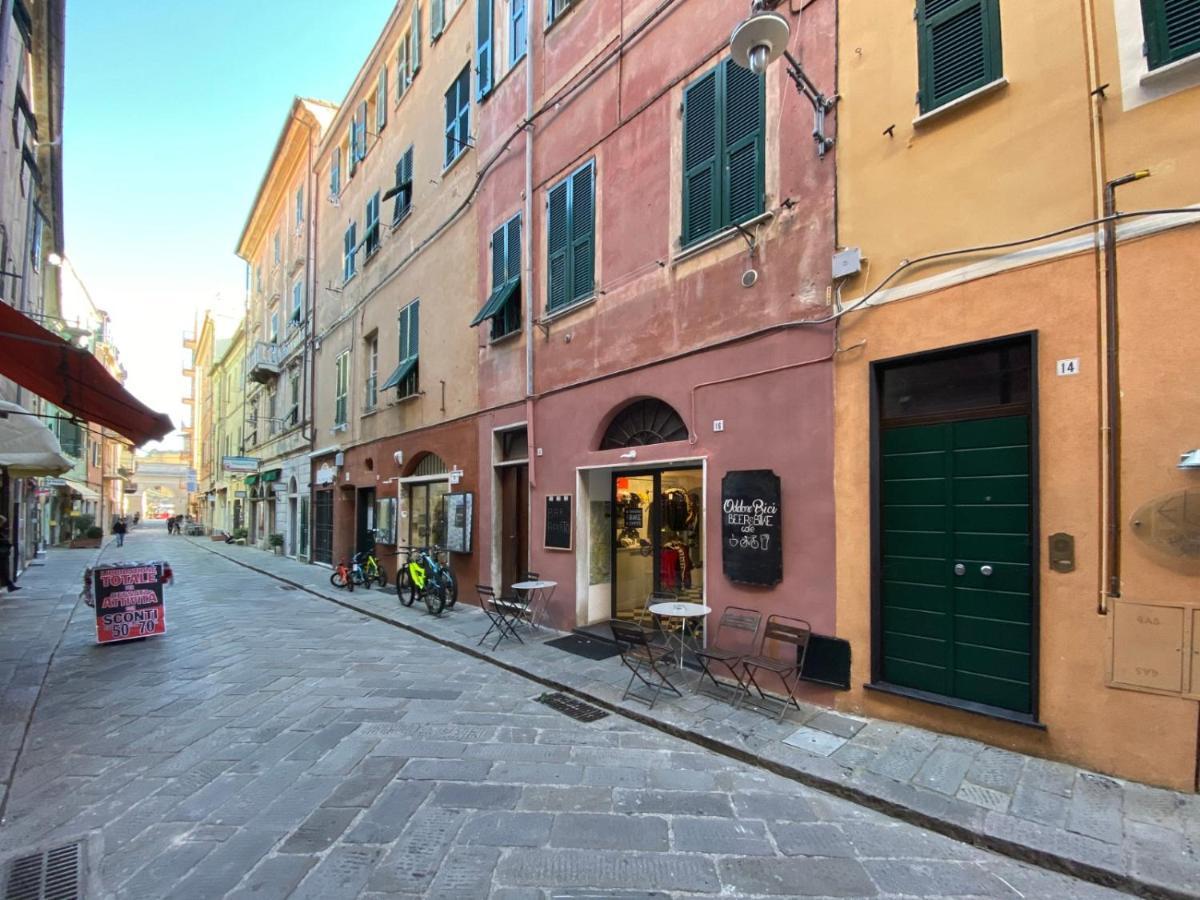 Apartamento Casa Cici A 50 Mt Dal Mare Finale Ligure Exterior foto